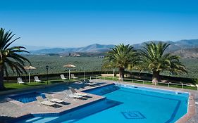 Delphi Rooms & Bungalows 